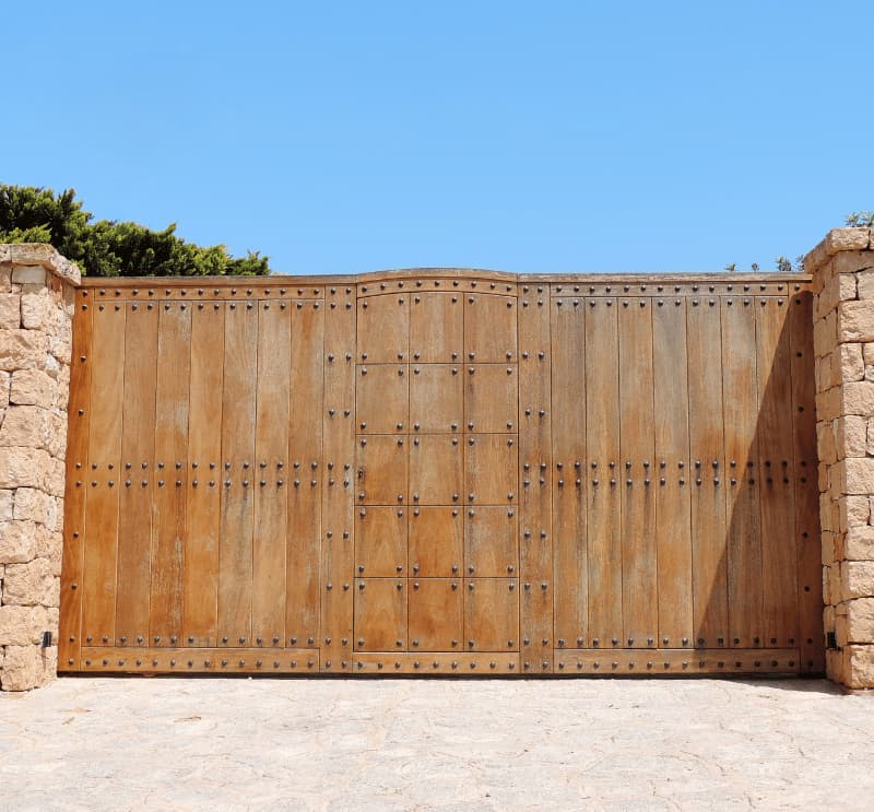 portail bois patrimoine